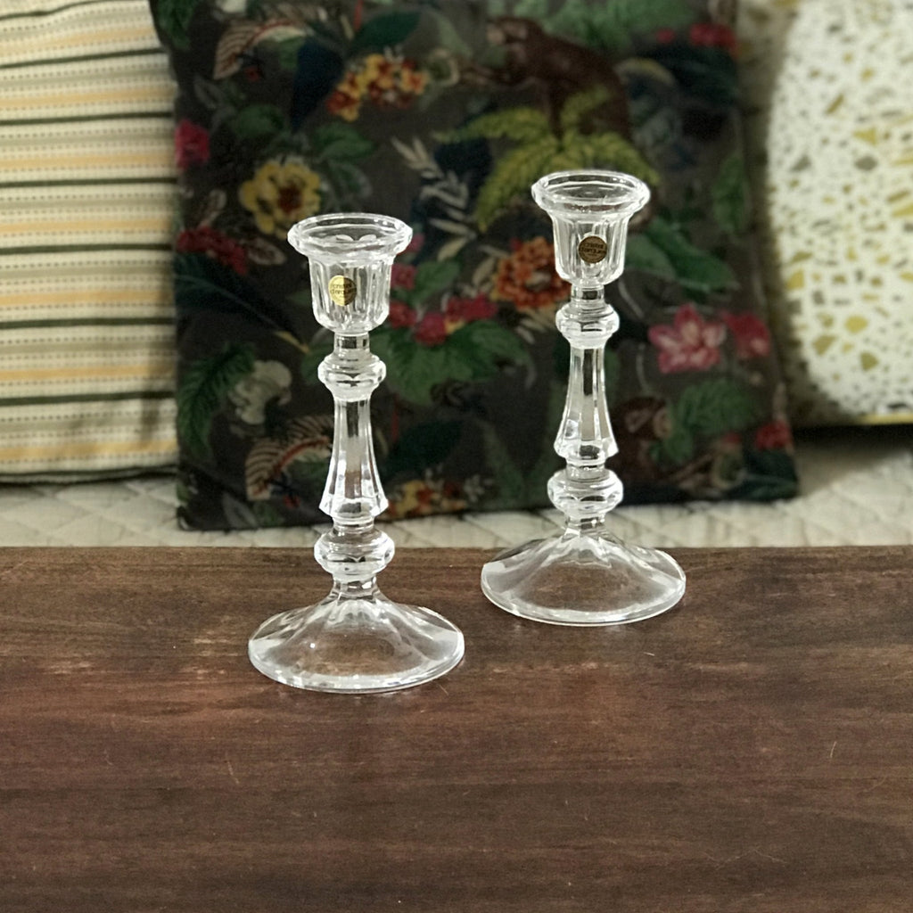 Magnifique paire de bougeoirs hauts en cristal d'Arques, chandeliers vintage années 80 / 90 par Hello Broc brocante en ligne