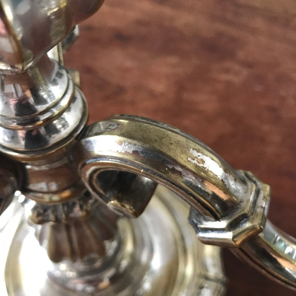 Paire de bougeoirs à 4 feux et 3 branches en métal argenté par Hello Broc brocante en ligne