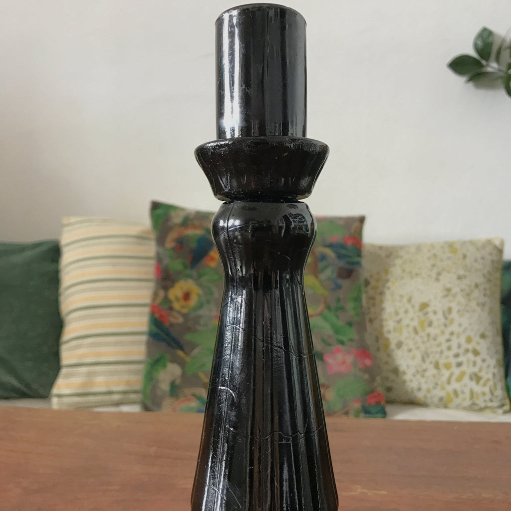 Bougeoir simple en verre opalin noir par Hello Broc brocante en ligne