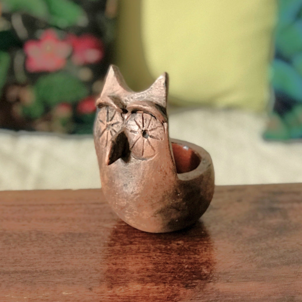Poterie artisanale chouette ou hibou en terre cuite faite main par Hello Broc brocante en ligne