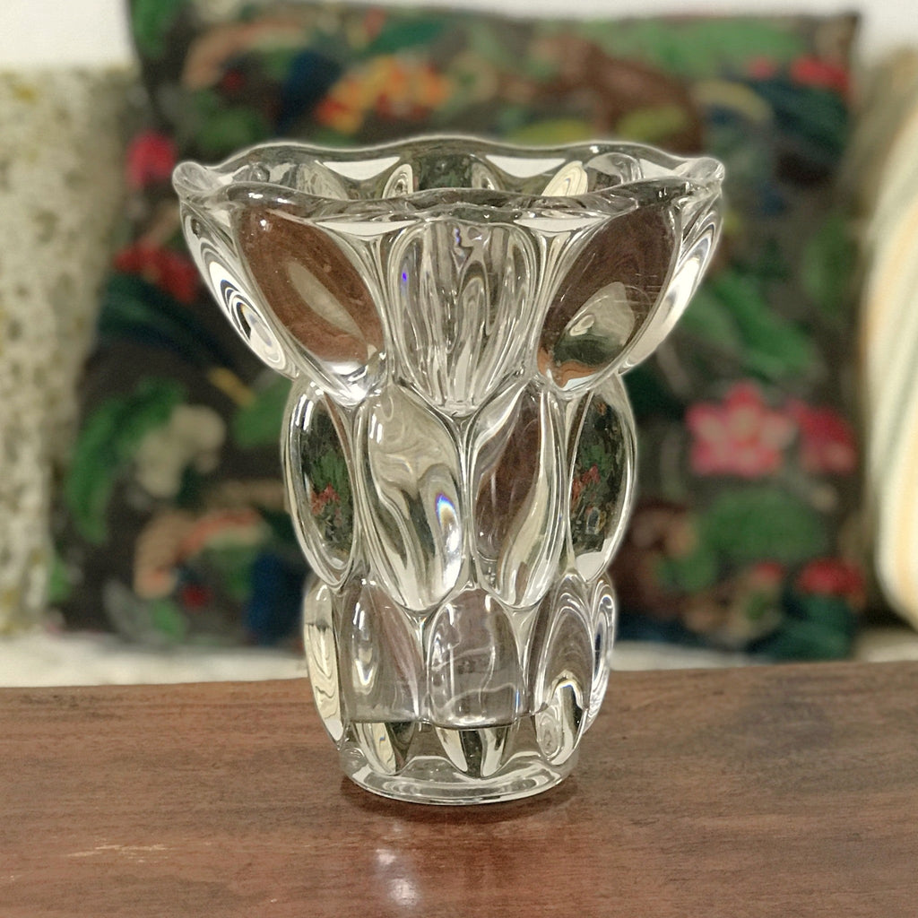 Vase de taille moyenne en cristal de Sèvres modèle Etrusque par Hello Broc brocante en ligne