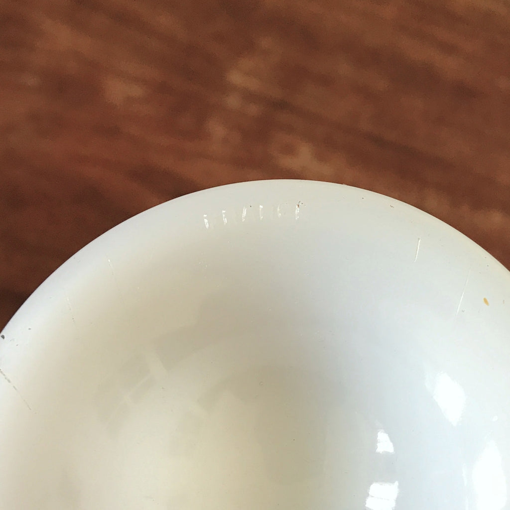 Vase en opaline blanche décor imprimé Tournesols par Hello Broc brocante en ligne