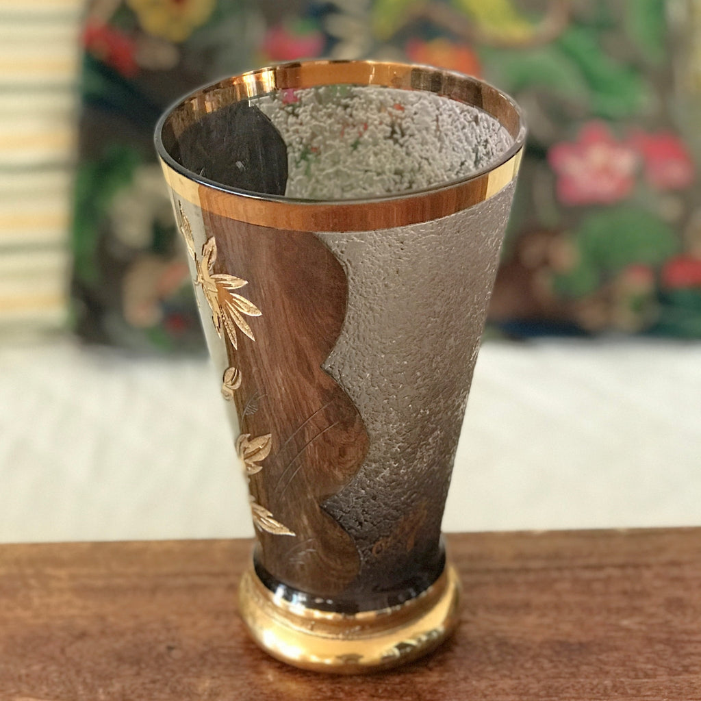 Vase Art Déco signé Adat en verre givré dégagé à l'acide décor or et argent hauteur 20 cm par Hello Broc brocante en ligne