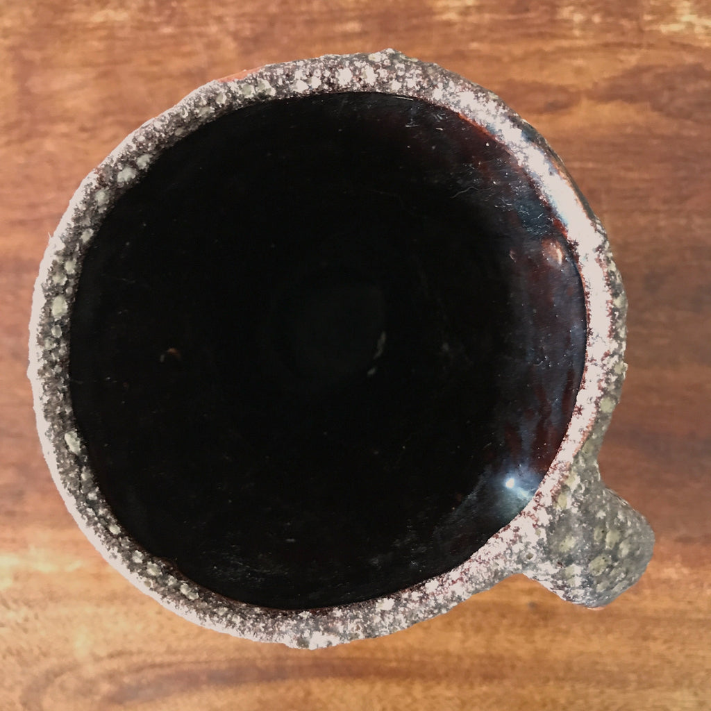 Pichet ou vase années 50 / 60 en céramique de Vallauris orange et fat lava par Hello Broc brocante en ligne