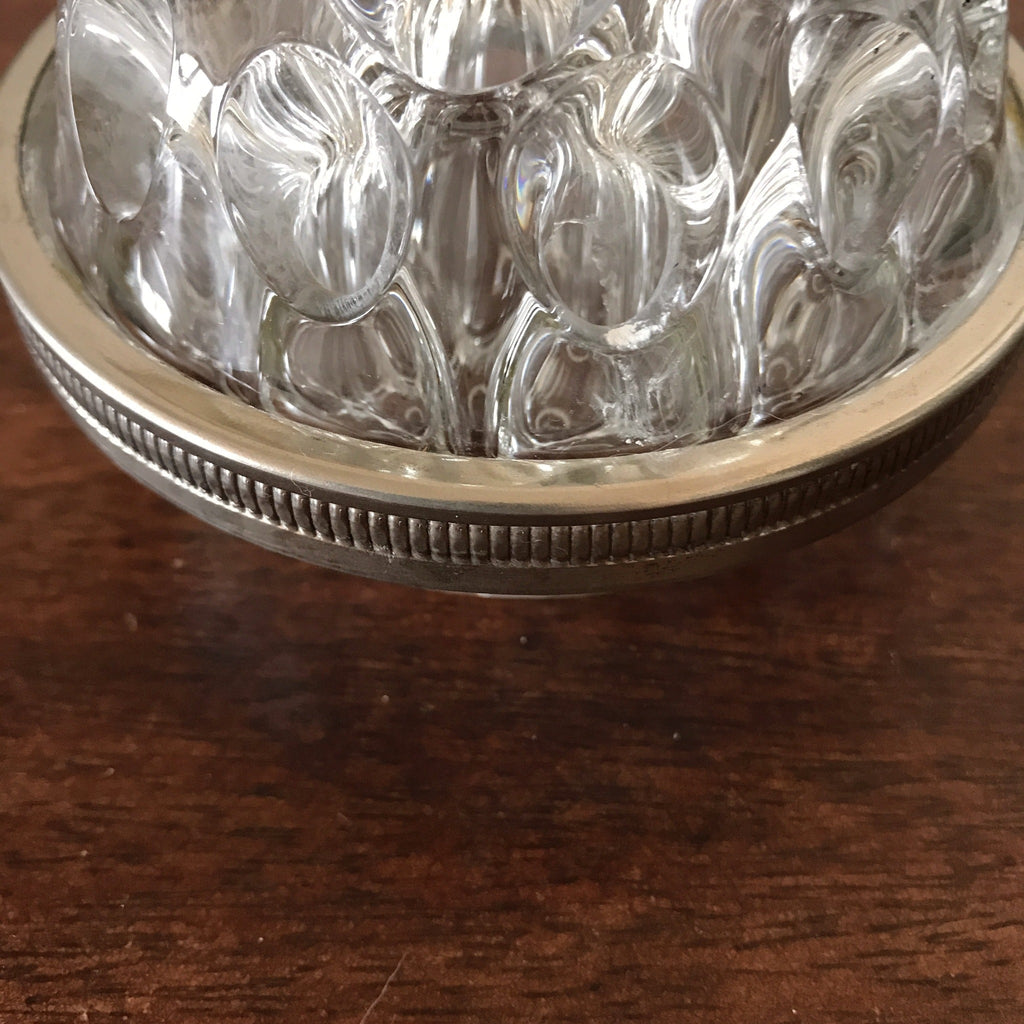 Pique-fleur rond en verre moulé transparent 19 trous cerclage métal argenté en verre de Reims France n°4 par Hello Broc brocante en ligne