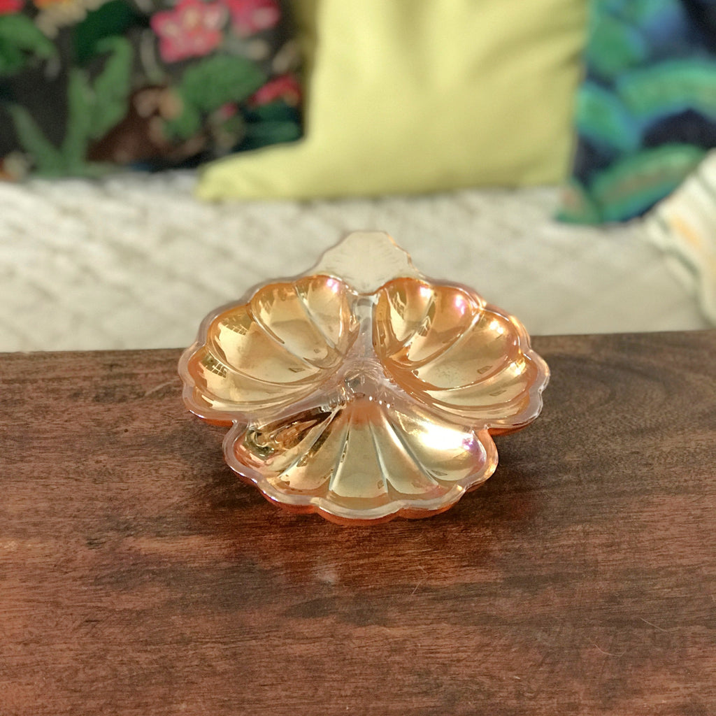 Petit serviteur ou plateau à apéritif en verre moulé orange irisé - Hello Broc