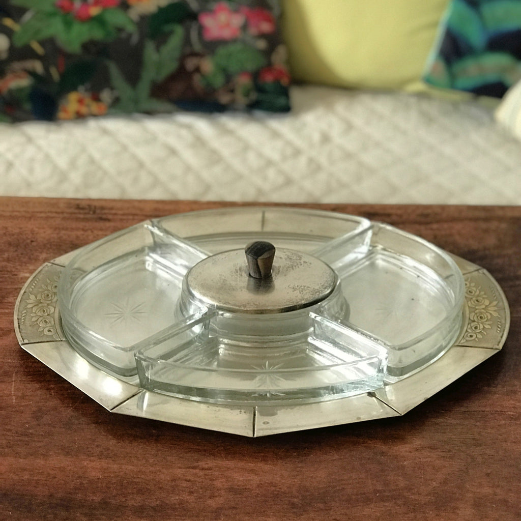 Serviteur plateau de service pour apéritif, mezzé ou pâtisseries années 50 avec 5 raviers d'origine par Hello Broc brocante en ligne