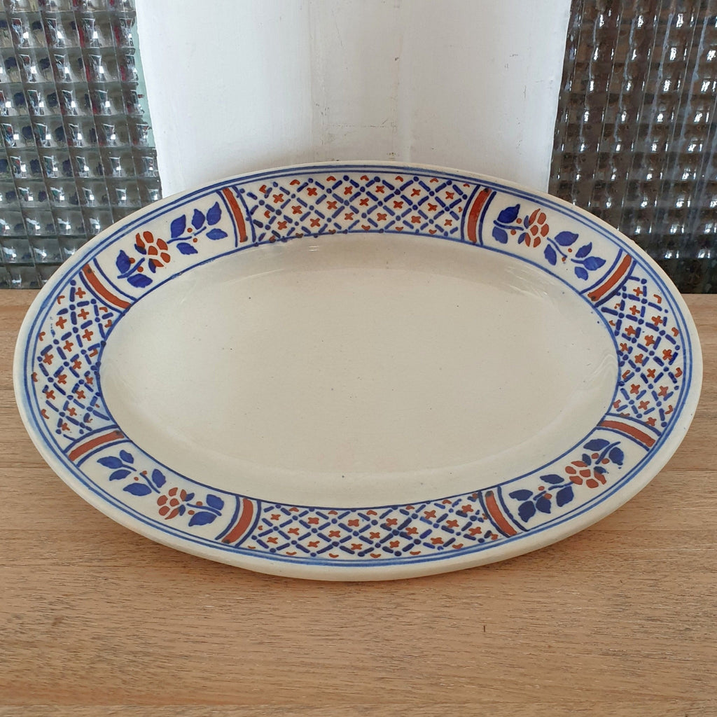 Ravier ou petit plat ovale en faïence de Lunéville K & G décor Rouennais par Hello Broc brocante en ligne