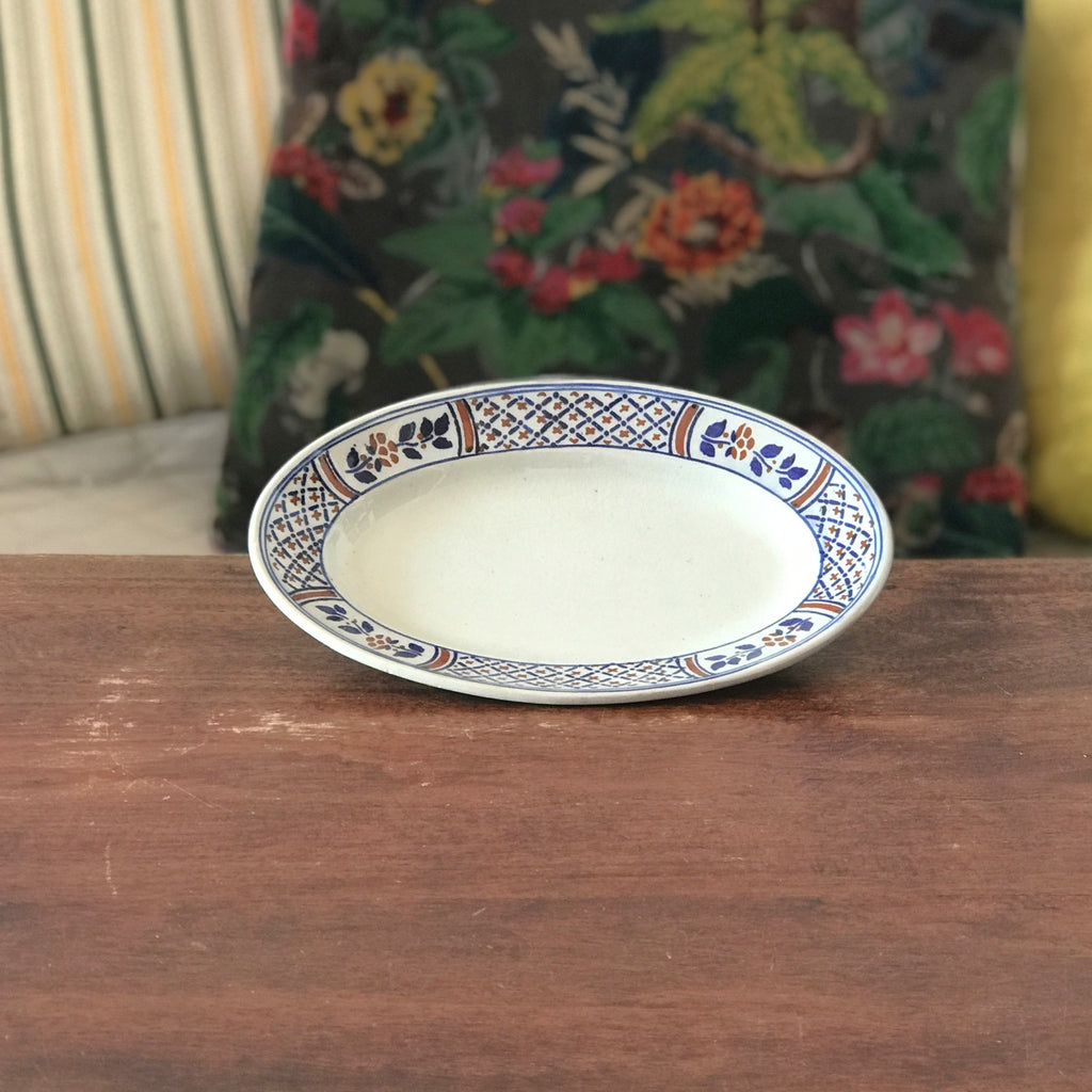 Ravier ou petit plat ovale en faïence de Lunéville K & G décor Rouennais par Hello Broc brocante en ligne