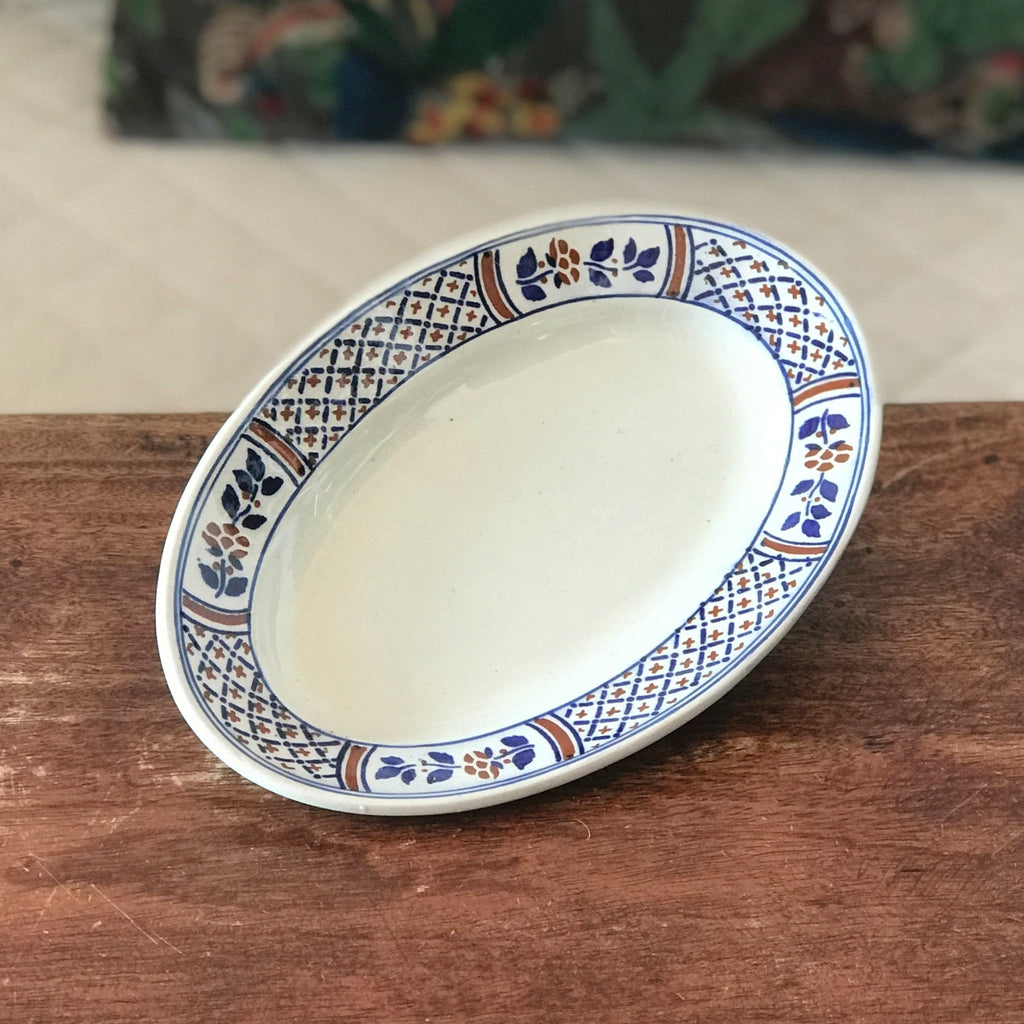 Ravier ou petit plat ovale en faïence de Lunéville K & G décor Rouennais par Hello Broc brocante en ligne