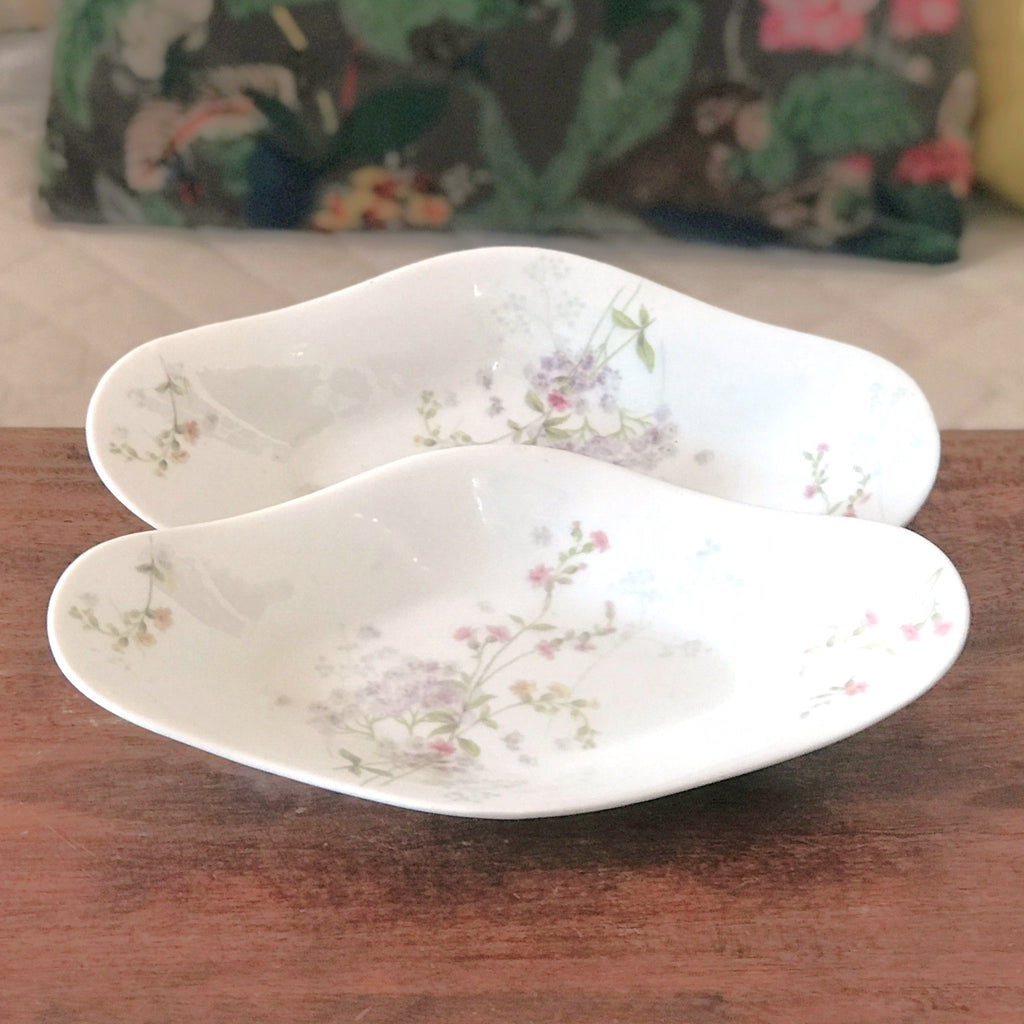 Lot de 2 raviers vintage décor fleuri en porcelaine de Limoges Guérin & Co par Hello Broc brocante en ligne
