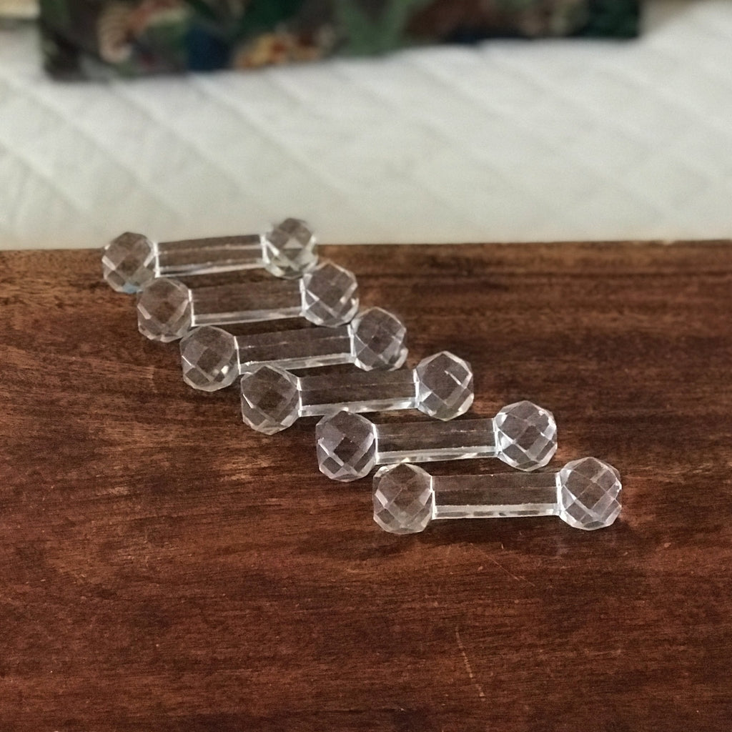 Lot de 6 porte-couteau en cristal extrémités facettées par Hello Broc brocante en ligne