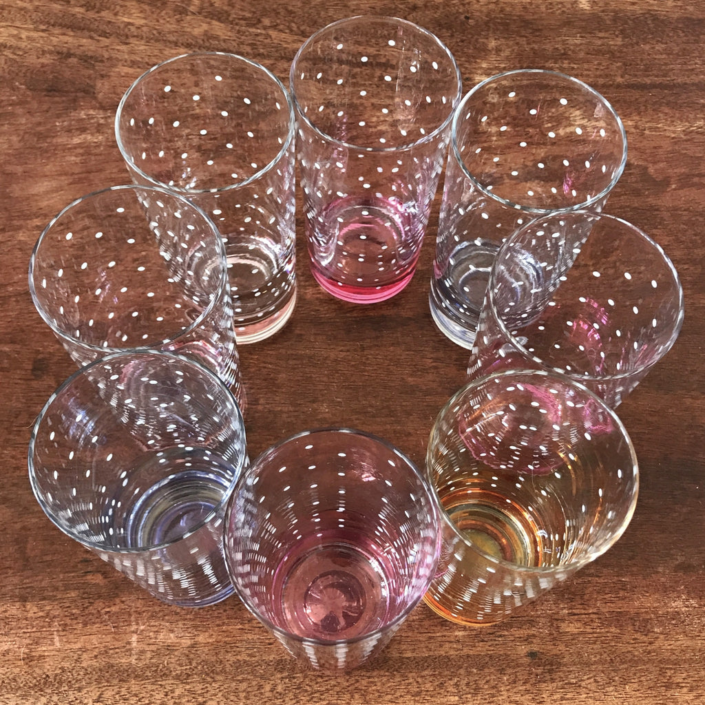 Ensemble vintage de 8 verres hauts à orangeade dans leur porte verres filaire années 50 / 60 par Hello Broc brocante en ligne