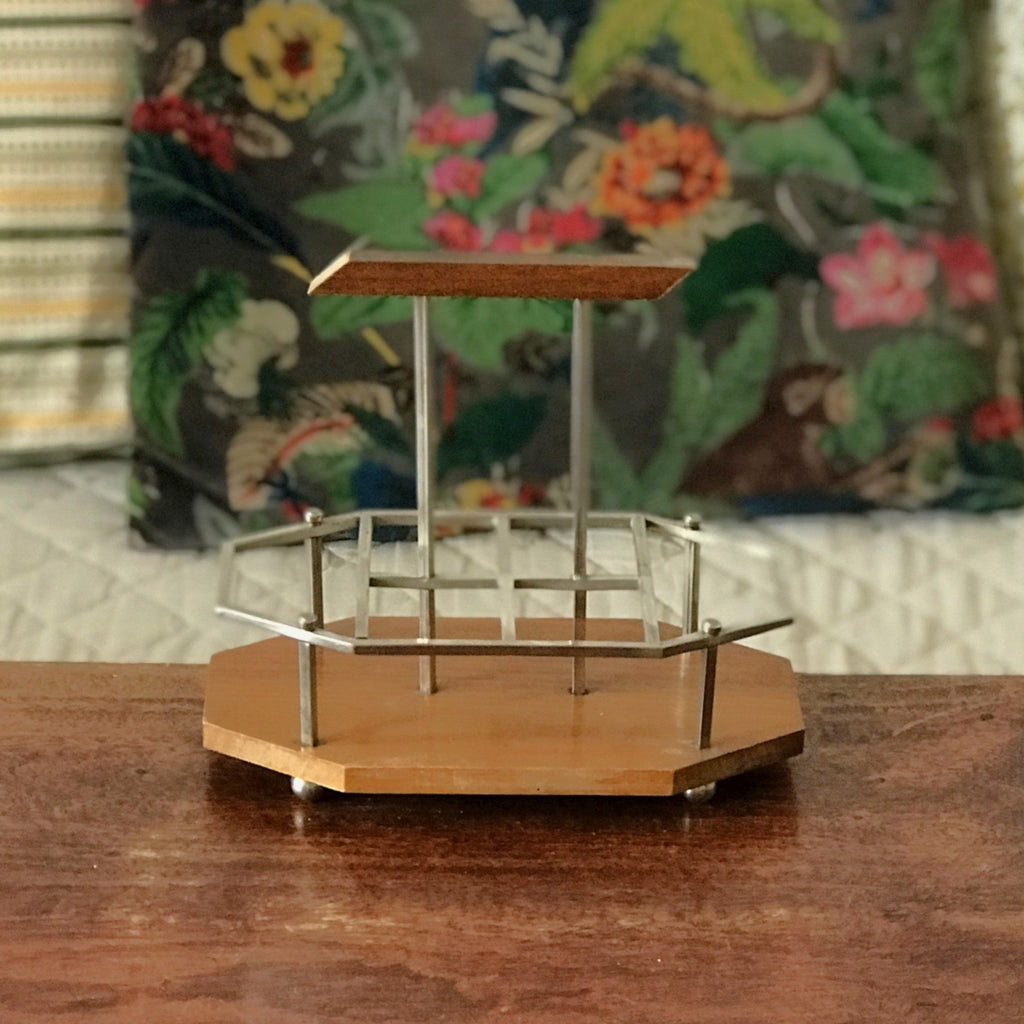 Petit présentoir ou porte verres à liqueur en bois et métal chromé Art Déco par Hello Broc brocante en ligne