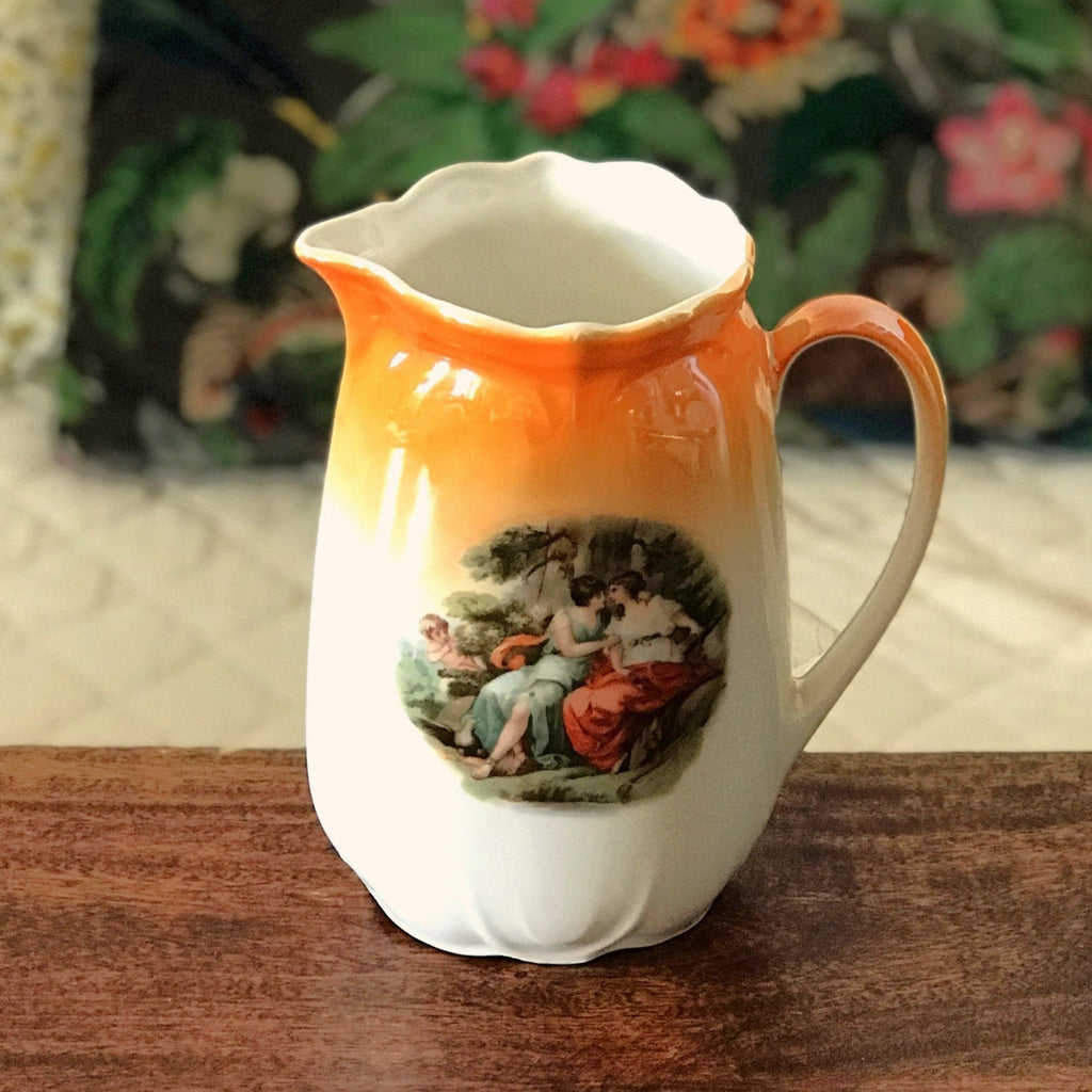 Pichet pot à lait en porcelaine tchèque Victoria China Czechoslovakia par Hello Broc brocante en ligne