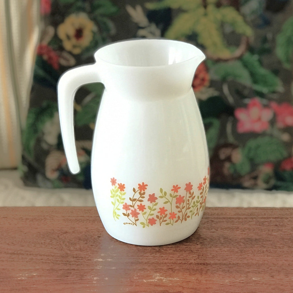 Pichet vintage publicitaire Shell verre opalin blanc 1L par Hello Broc brocante en ligne