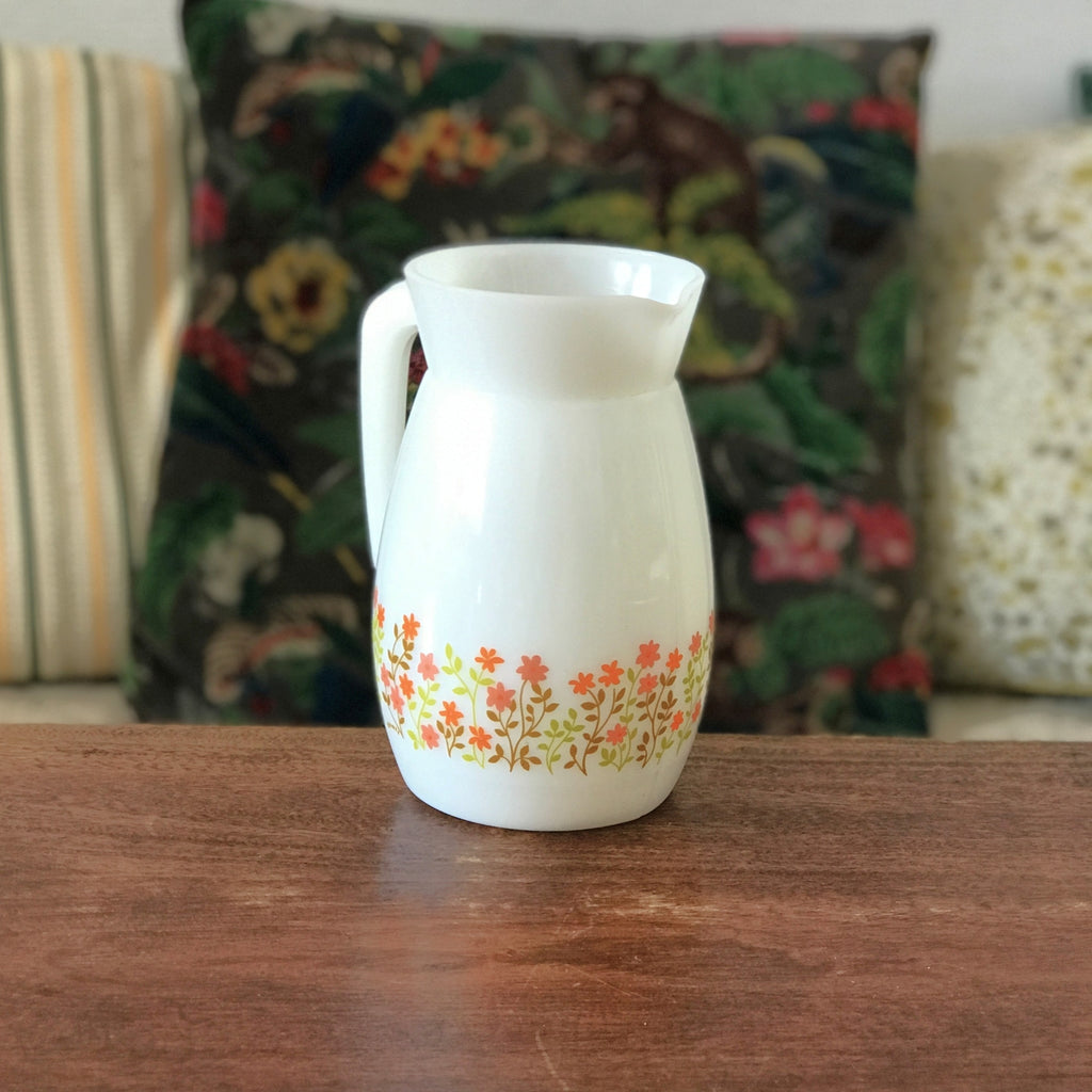 Pichet vintage publicitaire Shell verre opalin blanc 1L par Hello Broc brocante en ligne
