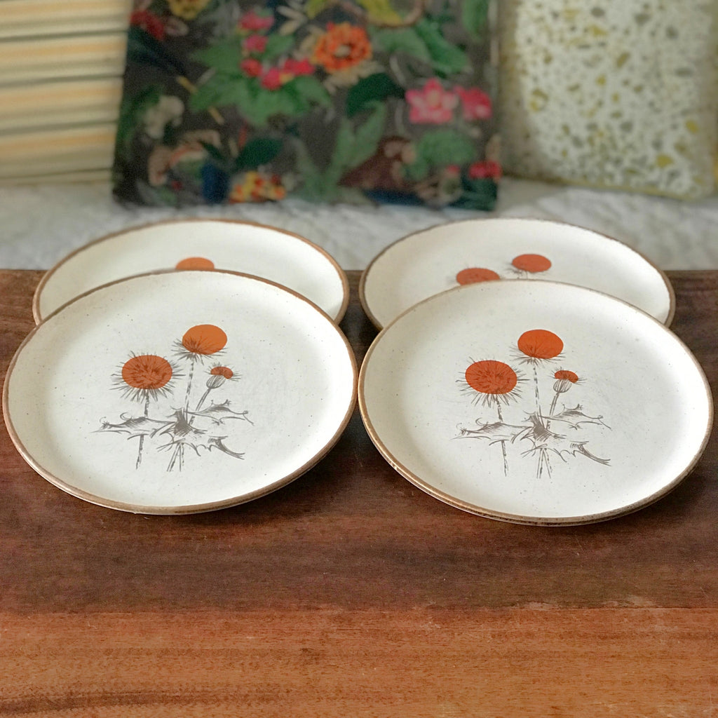 Lot de 4 grandes assiettes plates vintage en grès ADP décor Chardon par Hello Broc brocante en ligne