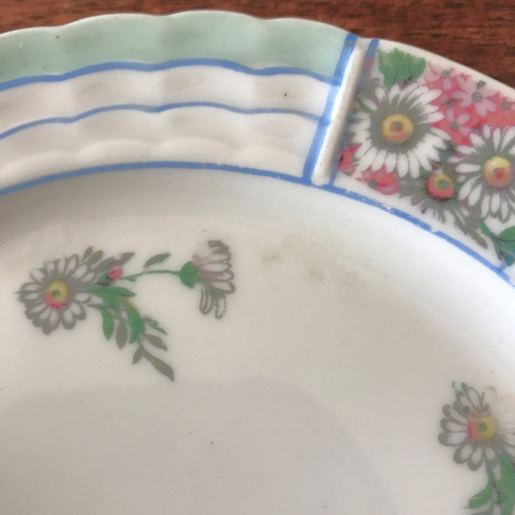 Lot 4 de petites assiettes en porcelaine de Limoges Lanternier décor bleu et fleuri par Hello Broc brocante en ligne