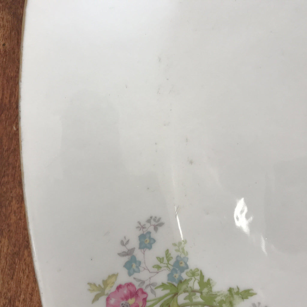 Très grand plat de service ovale et creux en porcelaine de Limoges P.L. 52 x 35 cm par Hello Broc brocante en ligne