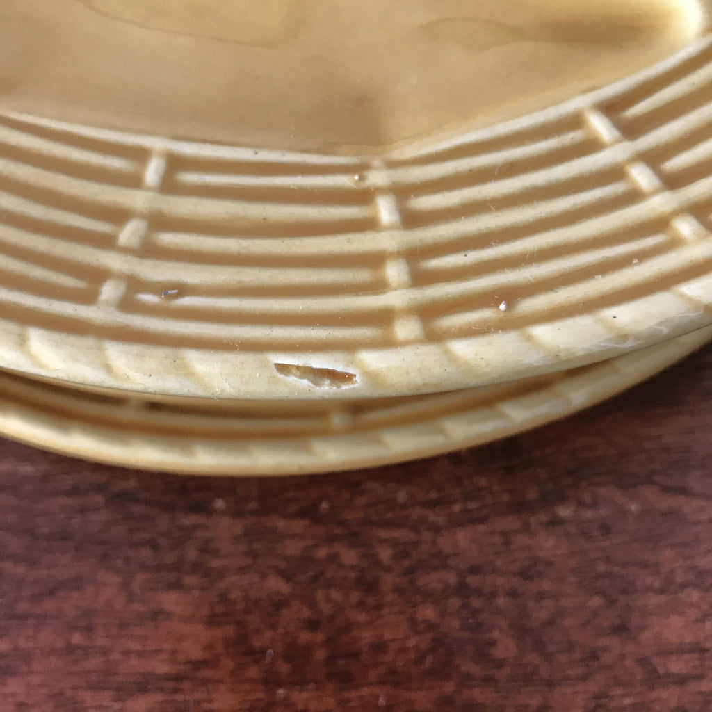 Lot de 6 assiettes à asperges jaune moutarde de Sarreguemines par Hello Broc brocante en ligne