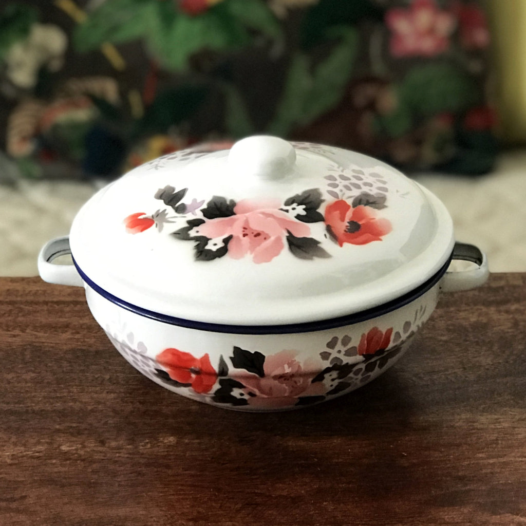 Petite soupière en tôle émaillée Bumper Harvest 16 cm par Hello Broc brocante en ligne