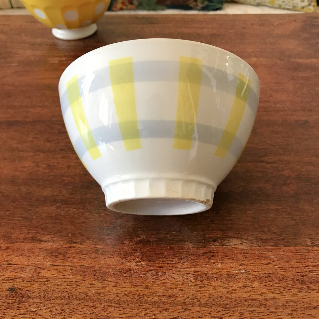 Ensemble de 2 bols en céramique jaune pois blancs et quadrillé gris et jaune par Hello Broc brocante en ligne