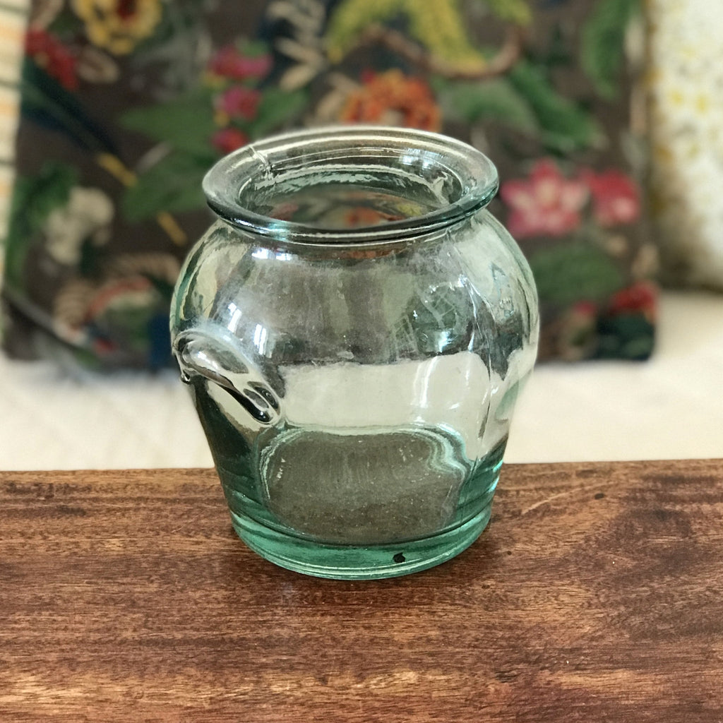 Bocal vintage en verre légère teinte bleue verte dans le style pot à graisse hauteur de 14 cm par Hello Broc brocante en ligne