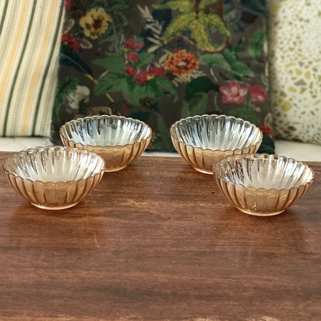 Lot de 4 coupelles vintage en verre moulé irisé orange Huilor par Hello Broc brocante en ligne