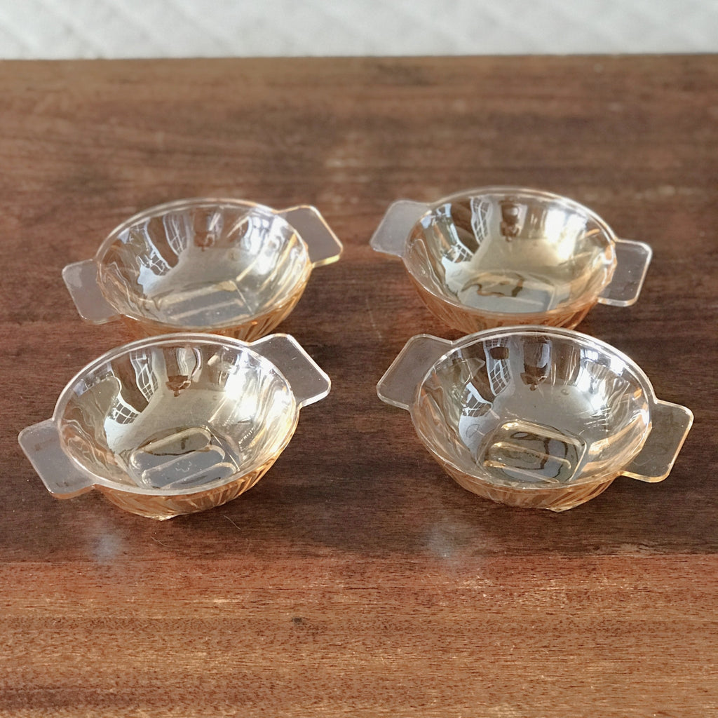 Lot de 4 coupelles en verre moulé irisé jaune orangé à anses Huilor Croix Verte par Hello Broc brocante en ligne