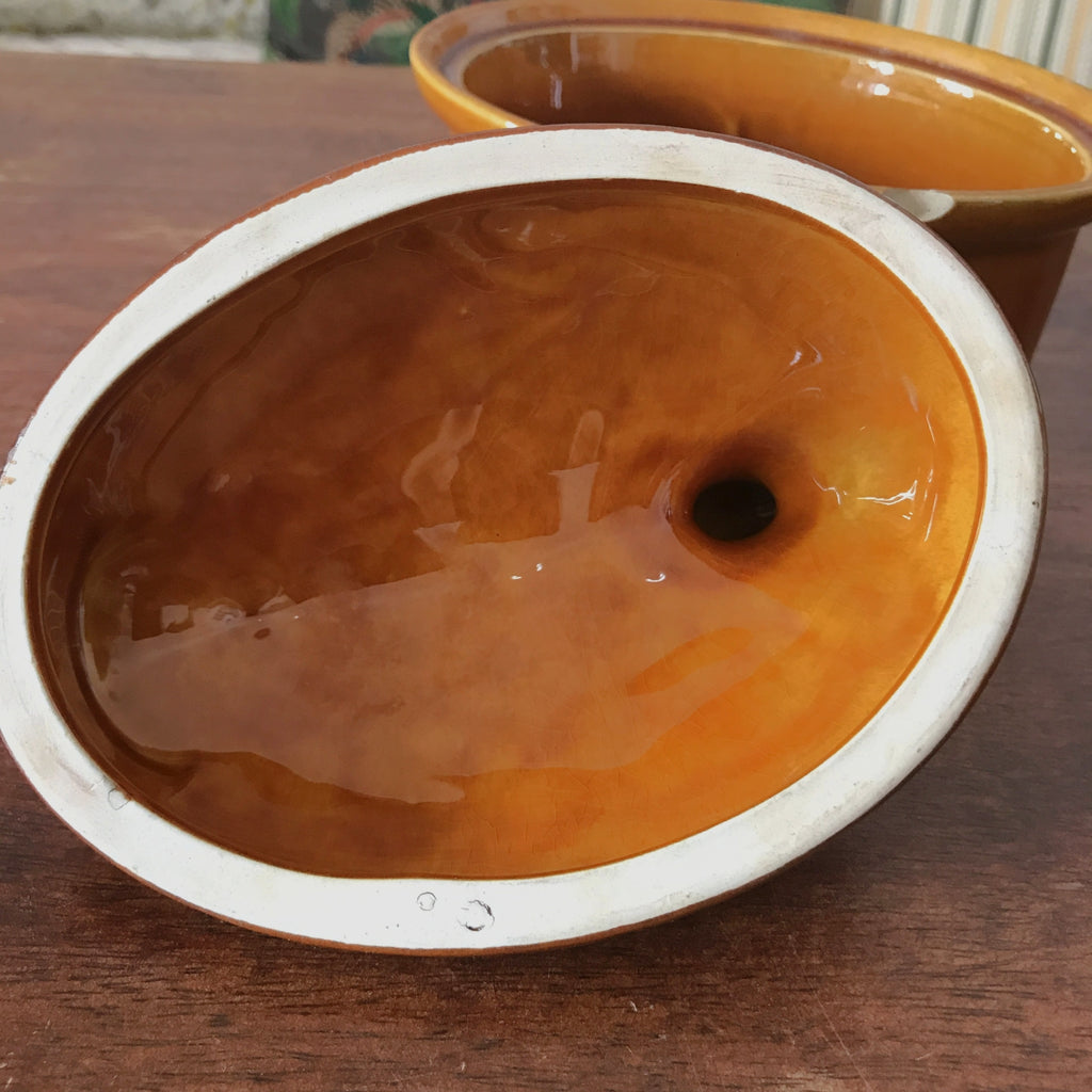 Terrine en forme de canard en céramique couleur jaune moutarde par Hello Broc brocante en ligne