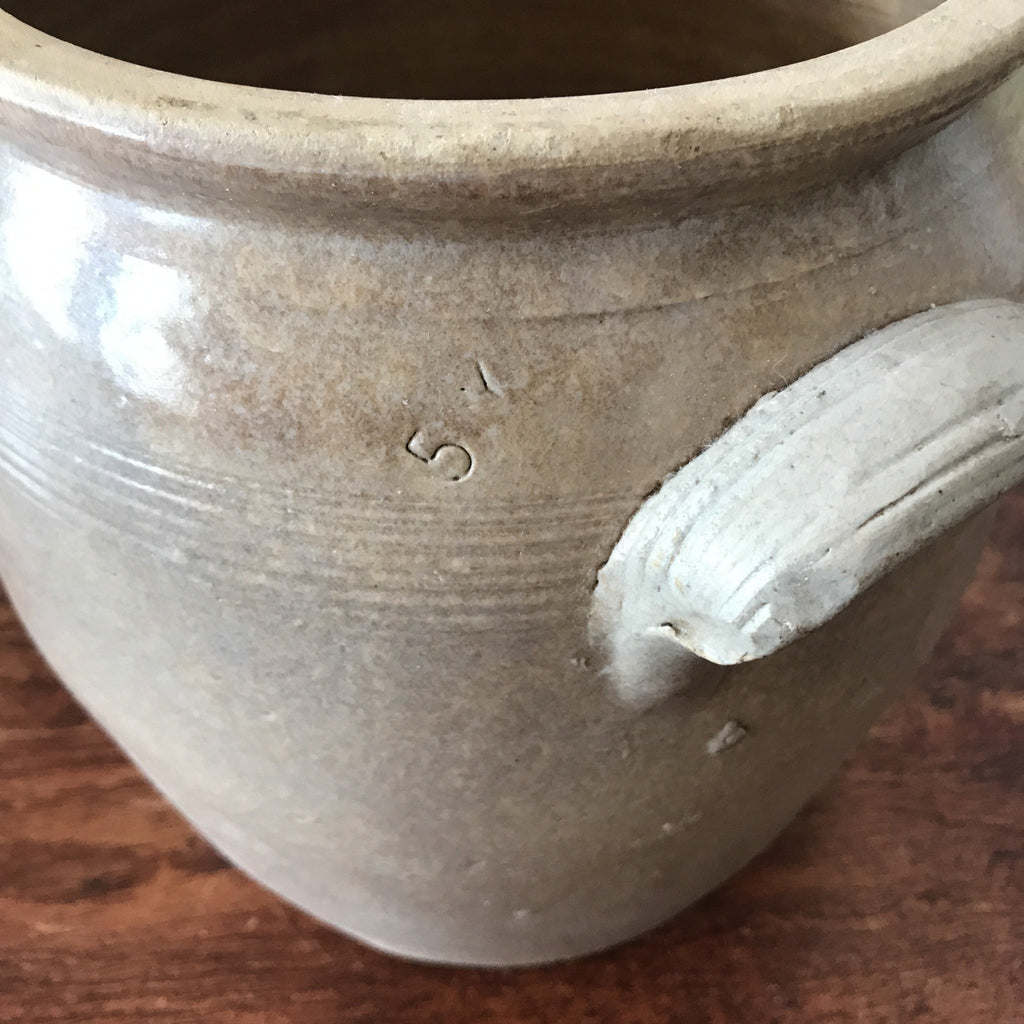 Grand et ancien pot à confit ou à graisse début XXème siècle en grès vernissé de 5 Litres par Hello Broc brocante en ligne