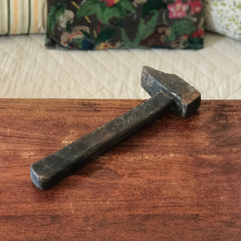 Marteau à forger début XXème siècle par Hello Broc brocante en ligne