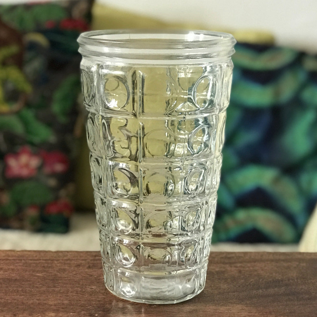 Vase de forme évasée en verre moulé années 70 décor quadrillé et rond en cabochons - Hello Broc