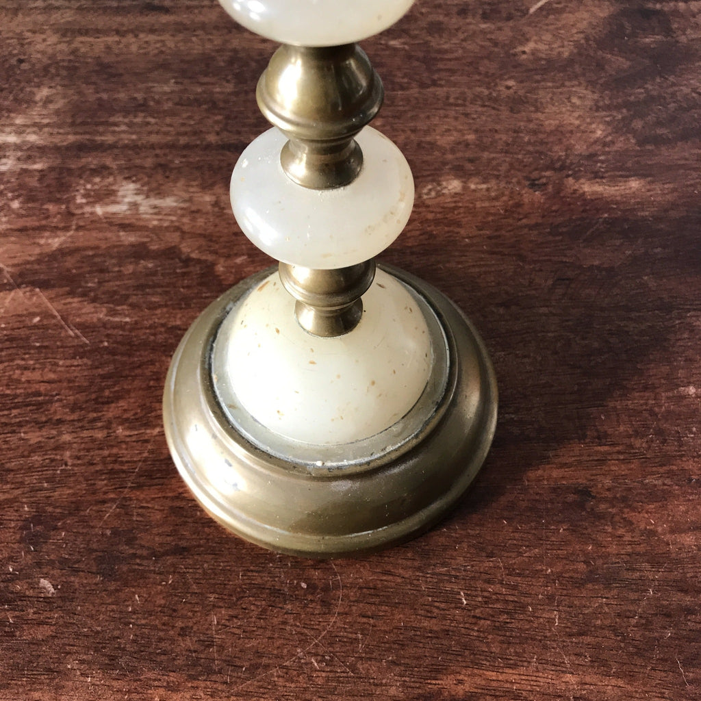 Bougeoir en laiton, cuivre et albâtre Napoléon III fin XIXème par Hello Broc brocante en ligne