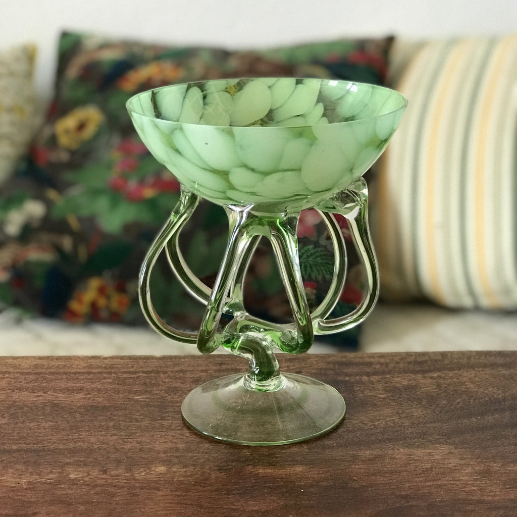 Coupe sur pied vert pastel en verre soufflé de Murano - Hello Broc