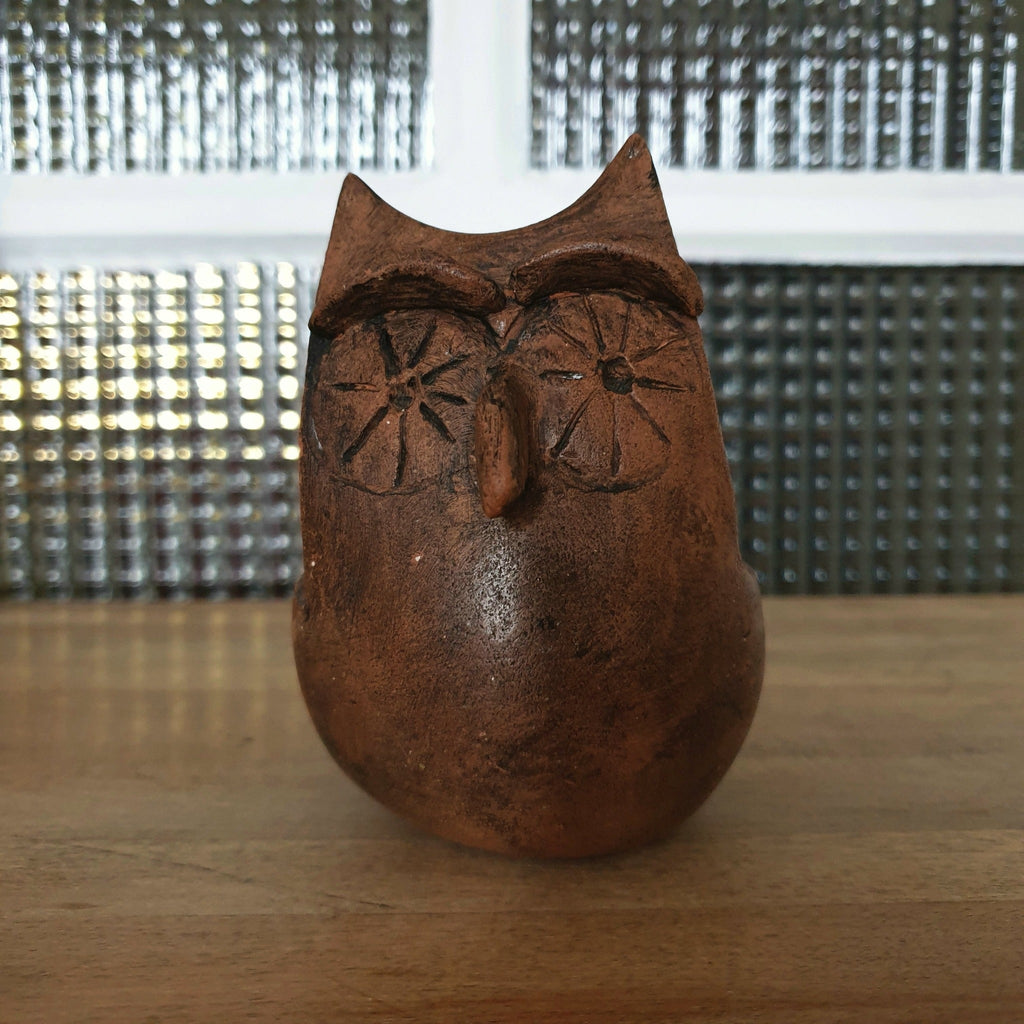 Poterie artisanale chouette ou hibou en terre cuite faite main - Hello Broc