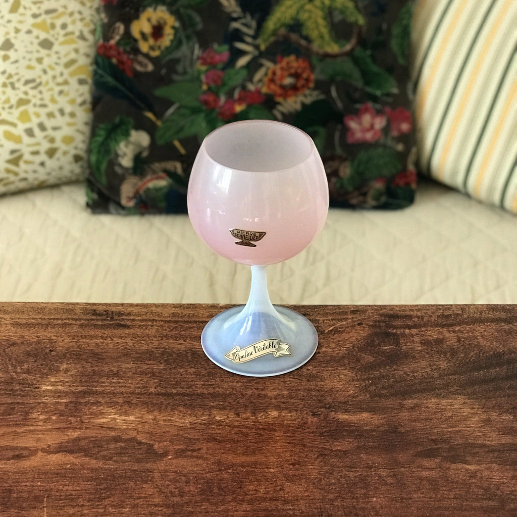 Grande coupe décorative sur pied en opaline Pierre Schneider - Hello Broc