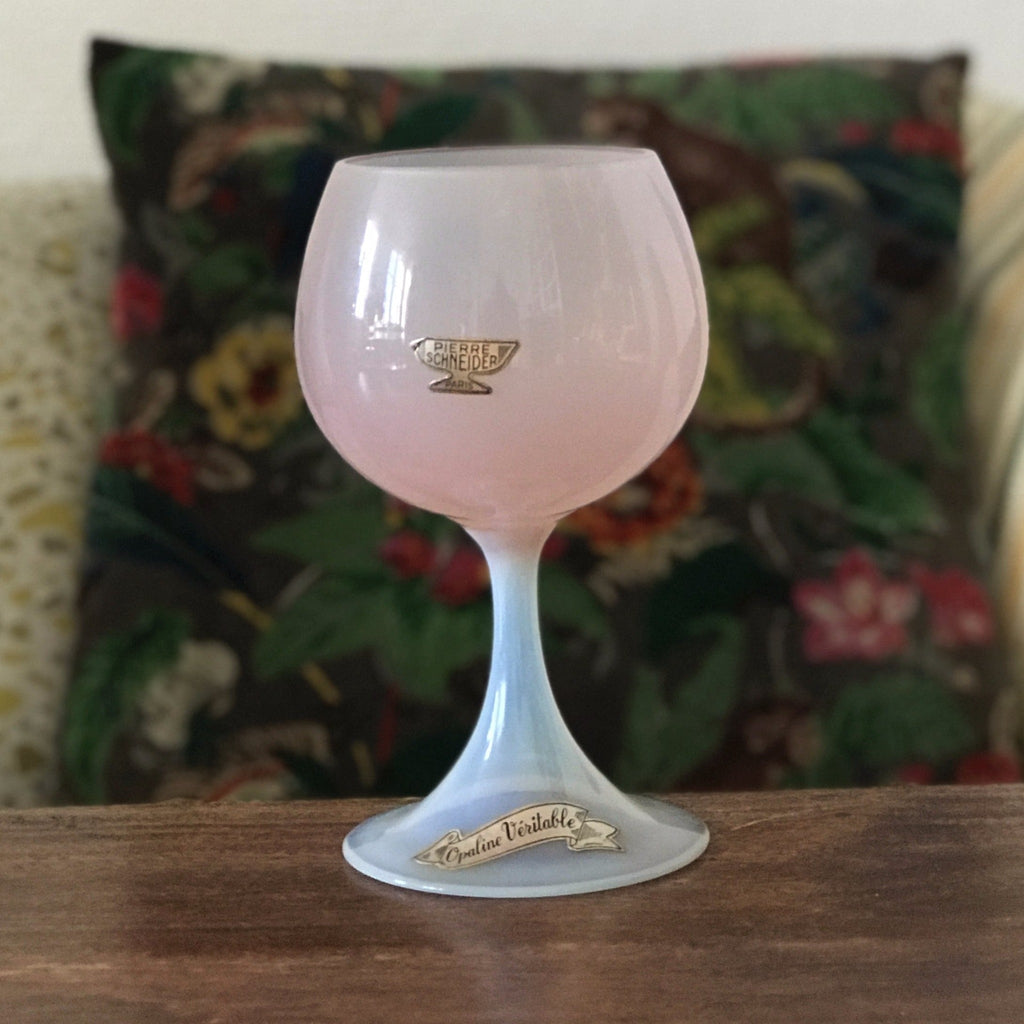 Grande coupe décorative sur pied en opaline Pierre Schneider - Hello Broc