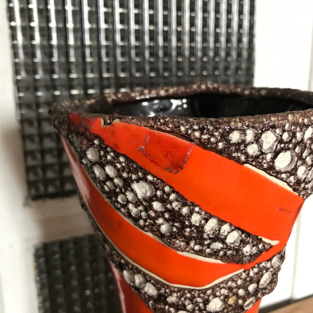 Pichet ou vase années 50 / 60 en céramique de Vallauris orange et fat lava par Hello Broc brocante en ligneBroc