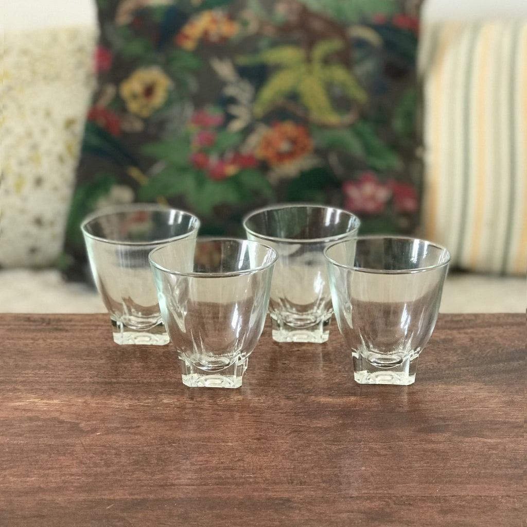 Lot de 4 ou 6 verres gobelets à eau évasés base carrée - Hello Broc