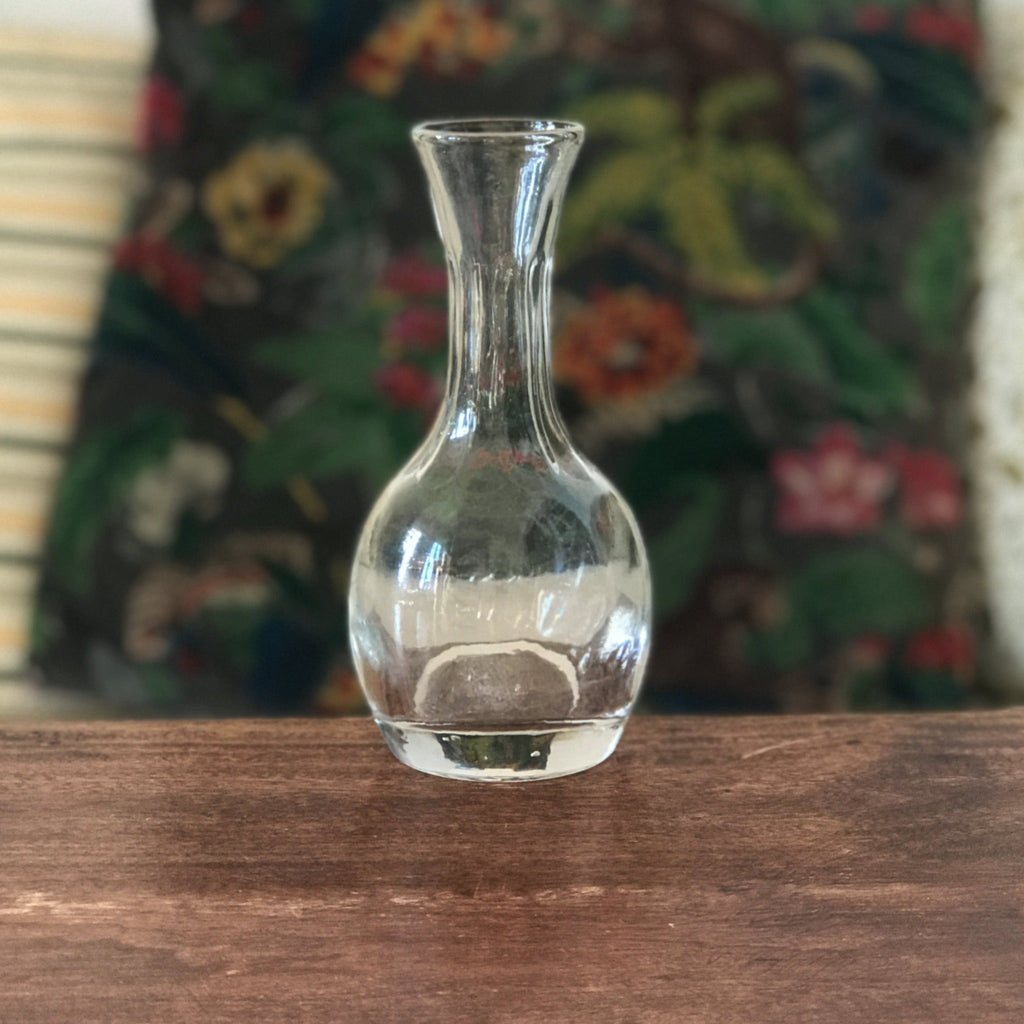 Carafon en verre soufflé - corps rond et col allongé - Hello Broc