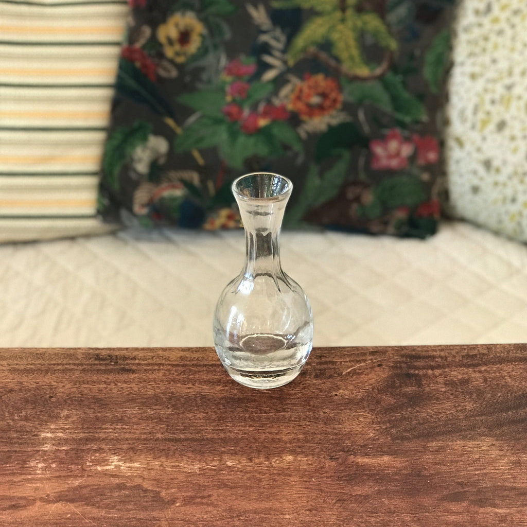 Carafon en verre soufflé - corps rond et col allongé - Hello Broc