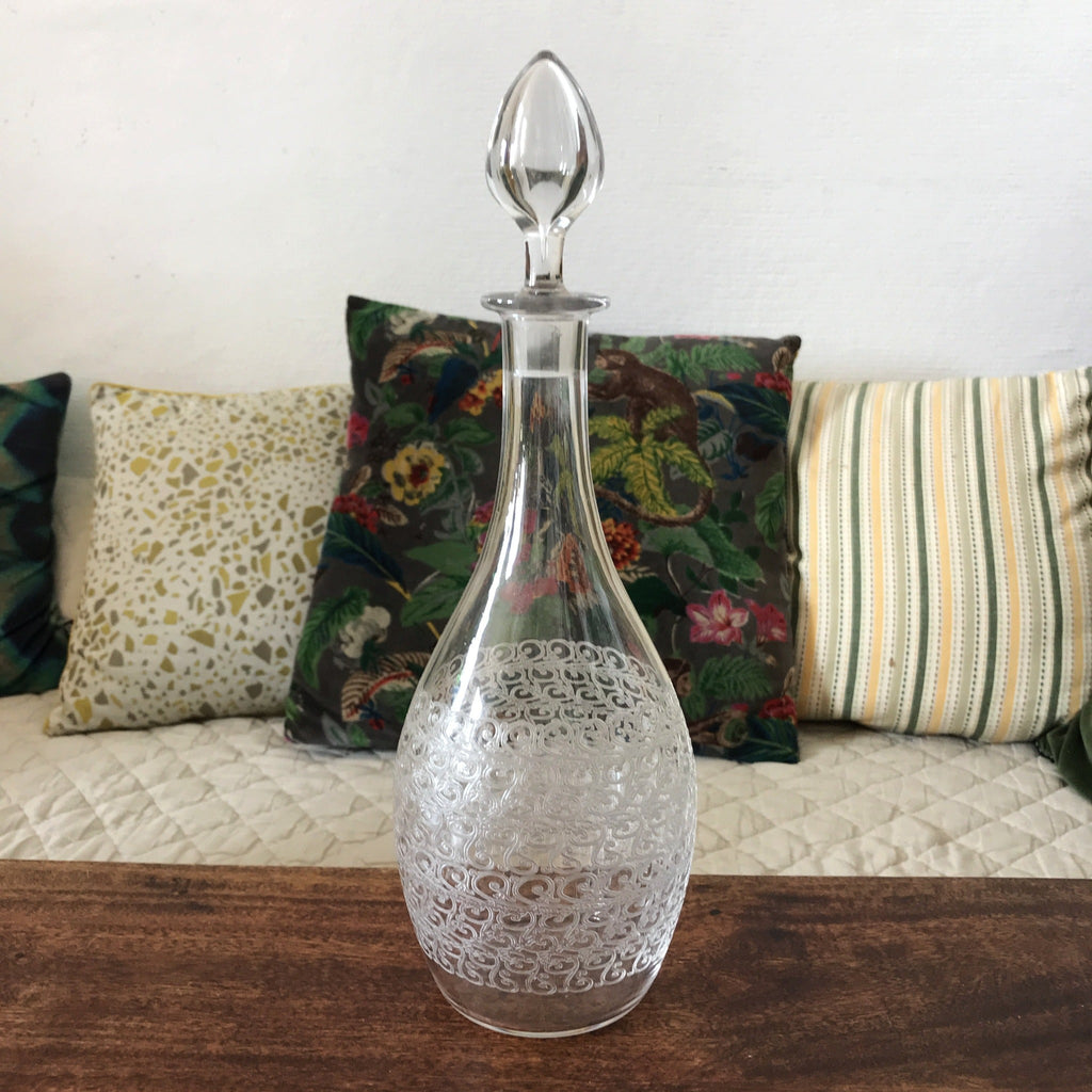 Carafe avec son bouchon d'origine en cristal gravé de Baccarat modèle Rohan - Hello Broc