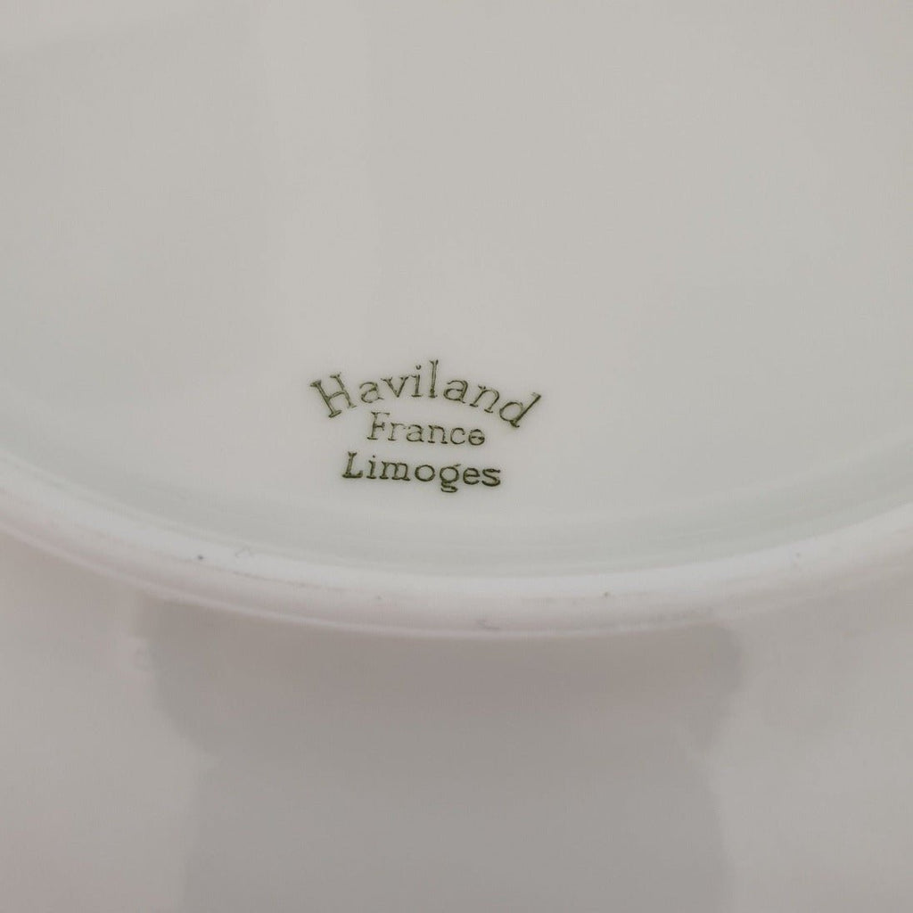 Assiette plate en porcelaine blanche de Limoges Haviland modèle Torse d. 21,5 cm - Hello Broc