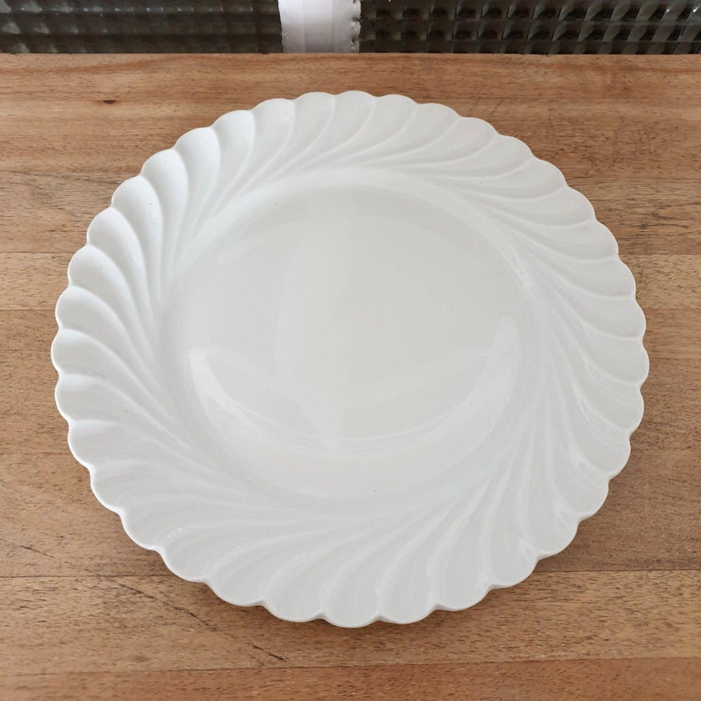 Assiette plate en porcelaine blanche de Limoges Haviland modèle Torse d. 21,5 cm - Hello Broc