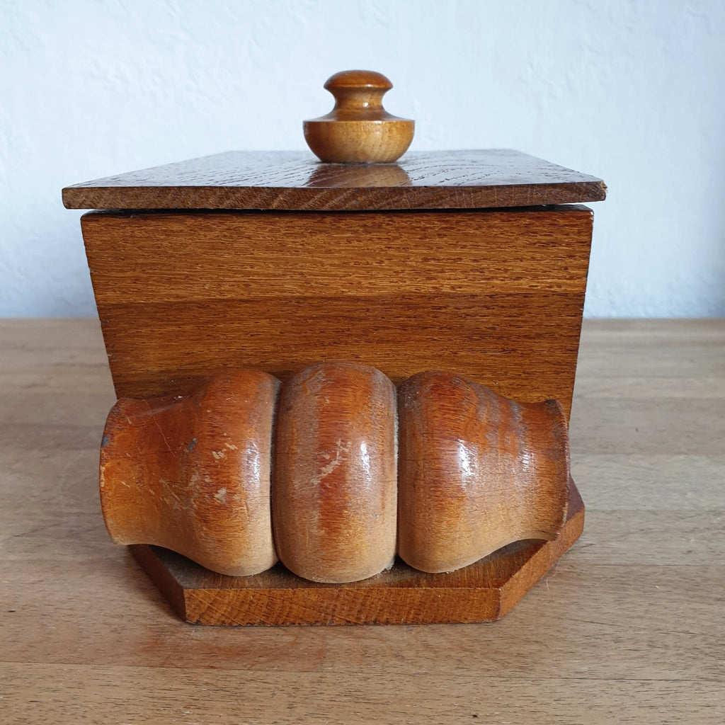 Boîte à biscuits / bonbonnière en bois et verre années 50 style Art Déco par Hello Broc brocante en ligne