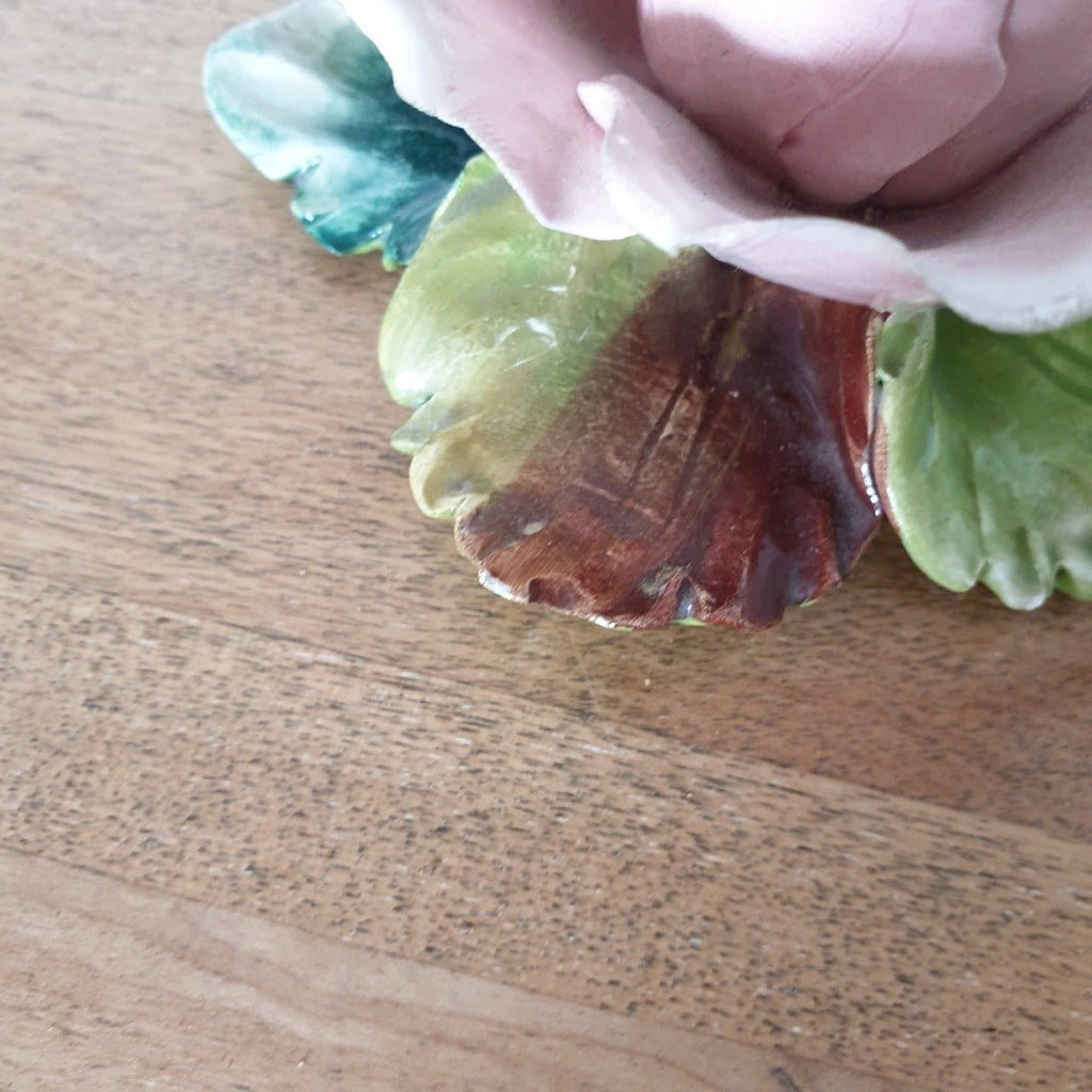 Bougeoir de table en porcelaine fine d'Italie représentant une rose - Hello Broc