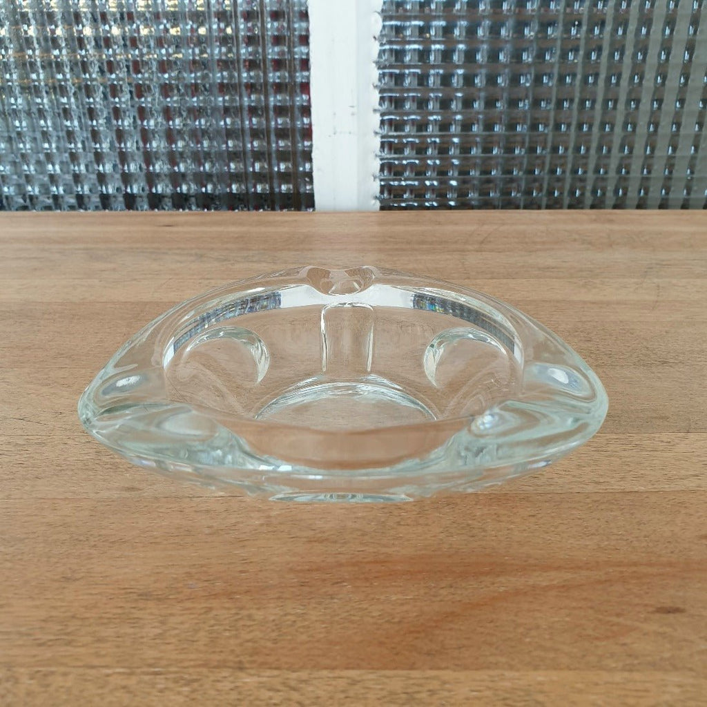 Cendrier en verre moulé triangulaire Reims France taille moyenne - Hello Broc