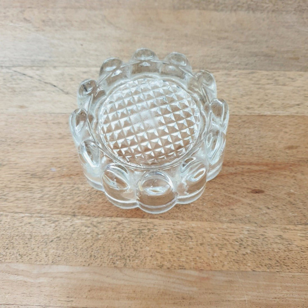 Dessous de pied de meuble, élévateur et support en verre moulé - Hello Broc